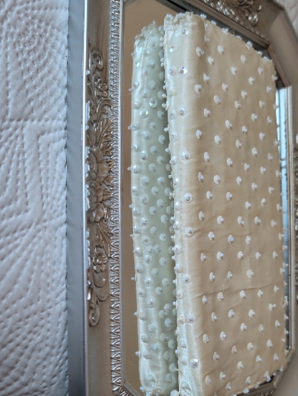 Elegant Ivory Beaded Wall Panel - Decorative Home Accent - Picture 3 of 6